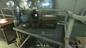 Записка Кэролайн, лежащая на книге, Wolfenstein II: The New Colossus
