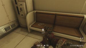 Карточка звезды №71 «Эрик Пауэр», лежащая на скамейке, Wolfenstein II: The New Colossus