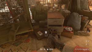 Лежащая около кушетки карточка звезды №18 «Дейл Митчелсон», Wolfenstein II: The New Colossus