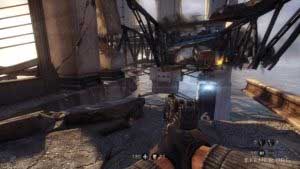 Золотой солдатик, лежащий возле камня, Wolfenstein: The New Order