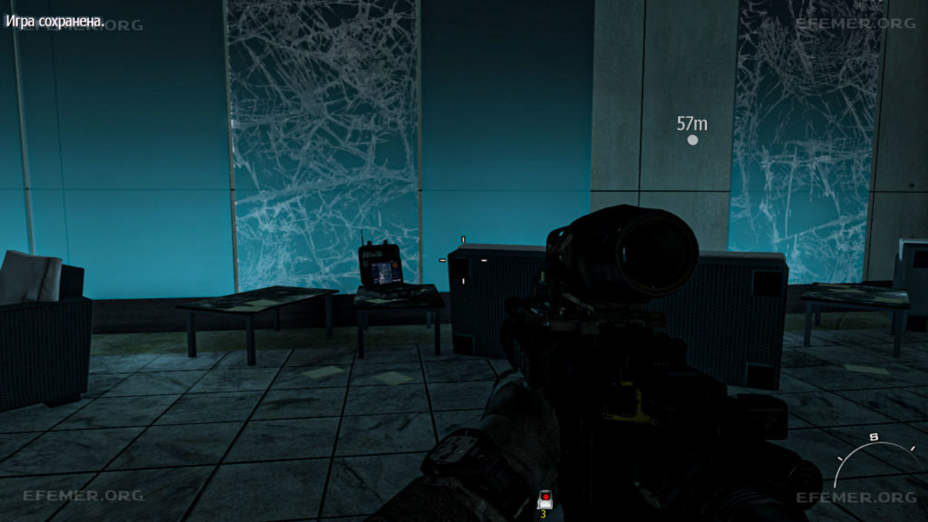 Ноутбук №3, стоящий на столике, Call of Duty: Modern Warfare 3