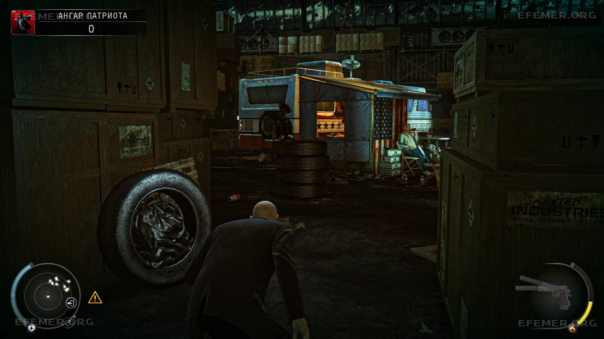 Фургон, который нужно обойти, чтобы добраться до улики, Hitman: Absolution