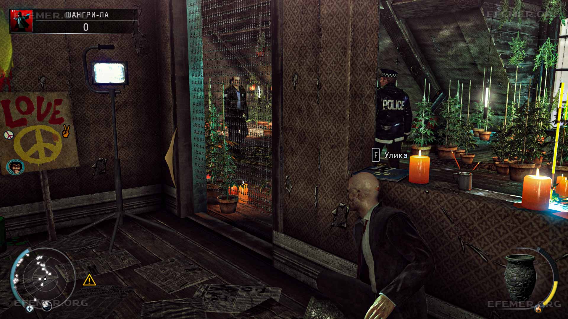 Улика №2, лежащая на проёме стены, Hitman: Absolution