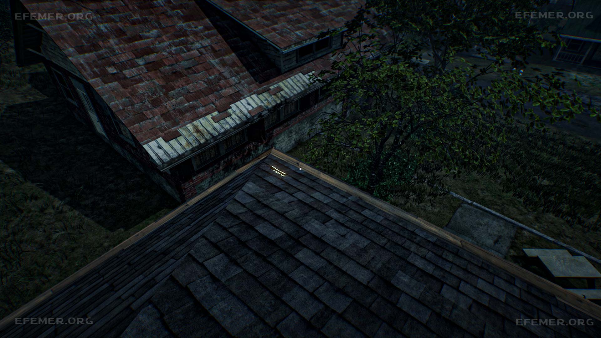 Пасхалка "Ракетница из The Evil Within 1", лежащая на краю крыши, The Evil Within 2