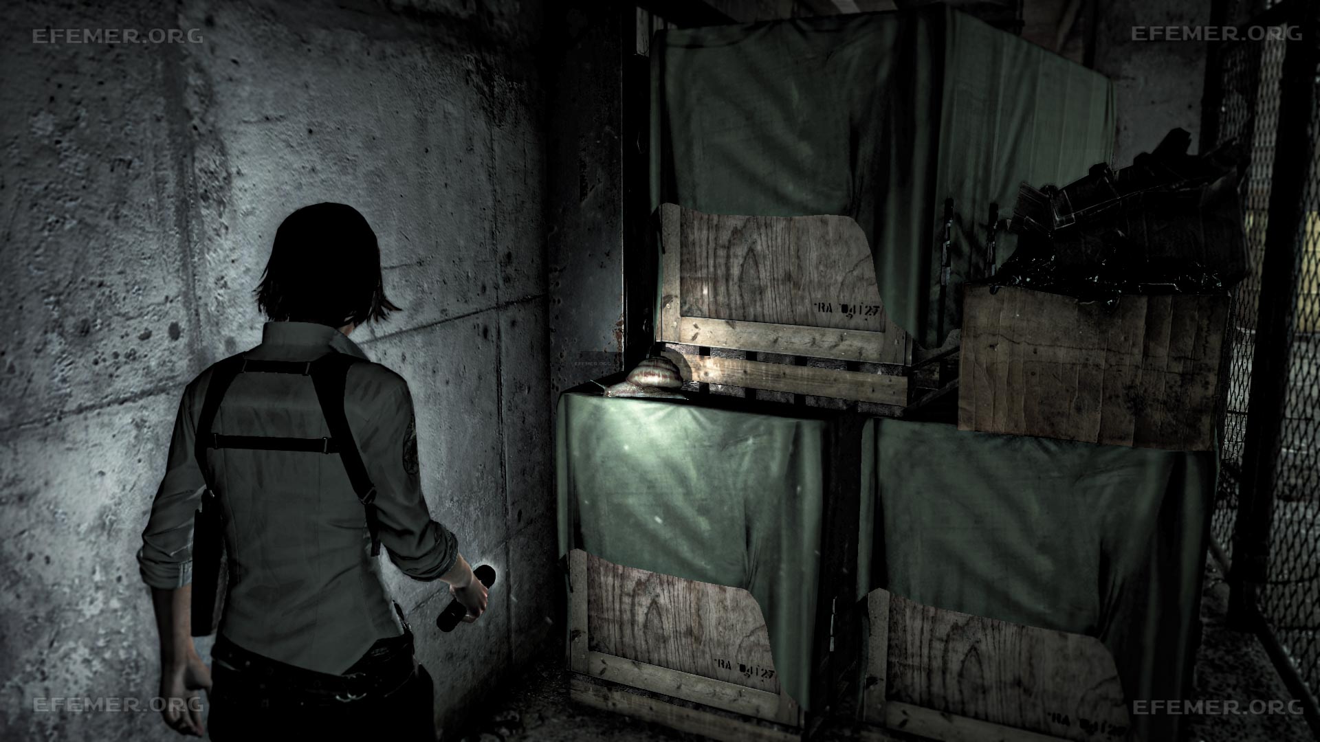 Улитка “Кадавр”, сидящая на ящике, The Evil Within 1
