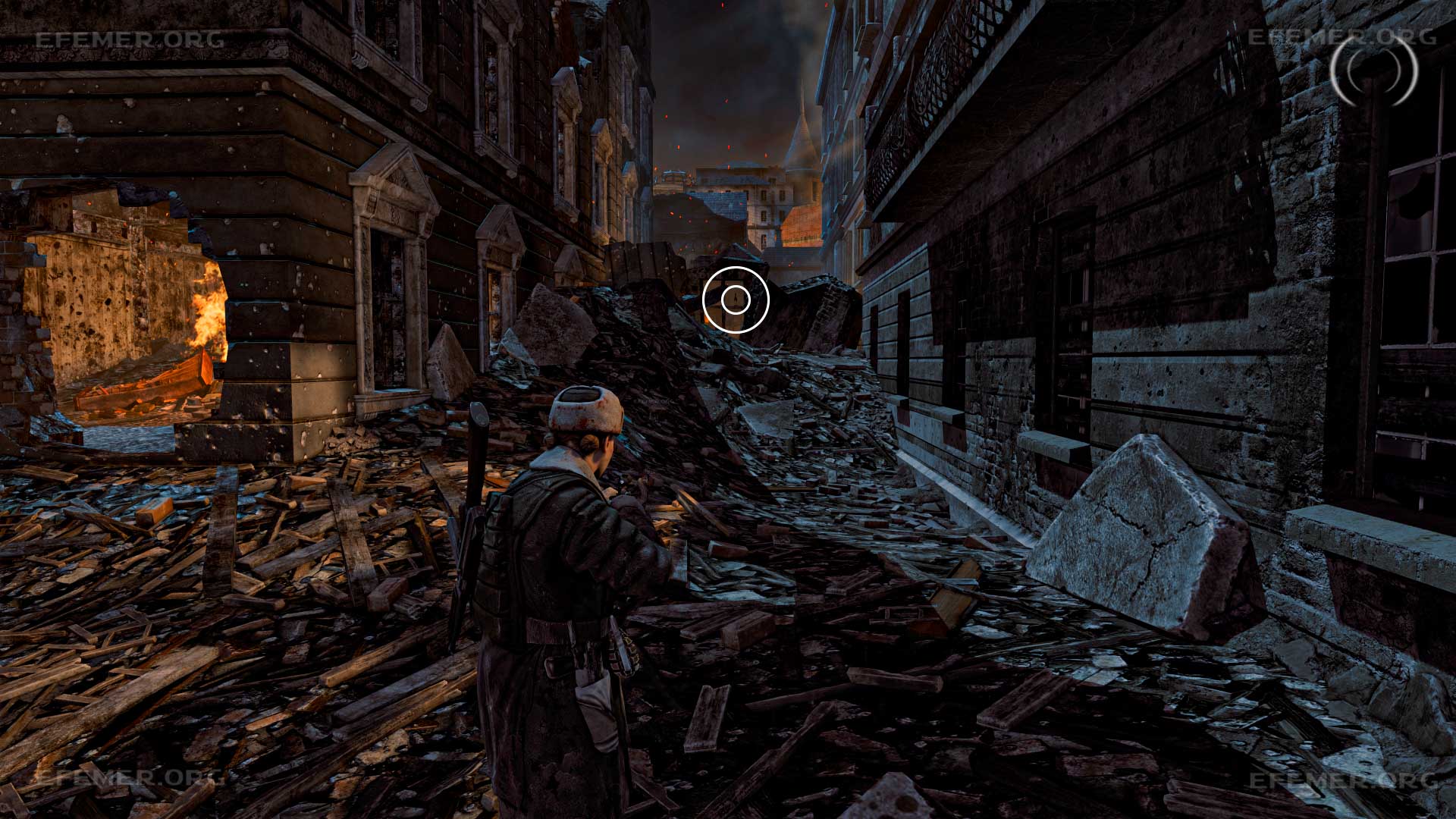 Бутылка №1, стоящая на оконной раме, Sniper Elite V2 Remastered