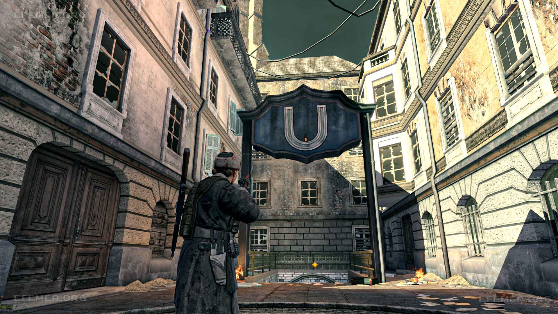 Бутылка №2, стоящая на знаке метро, Sniper Elite V2 Remastered